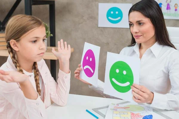 ¿Cómo estimular el desarrollo emocional en niños?